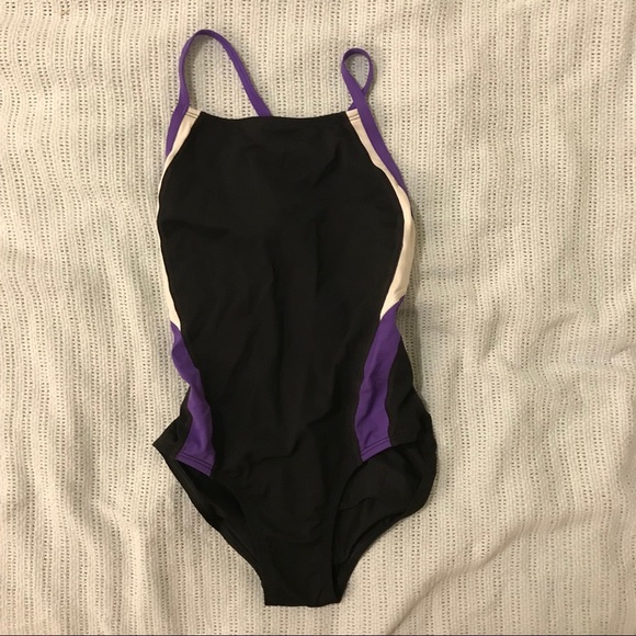 size 22 speedo swimsuit